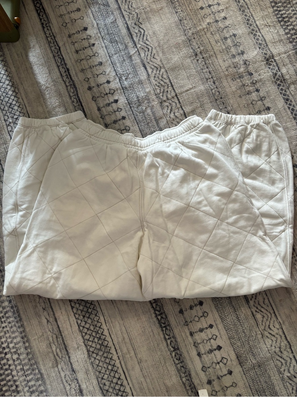 NEW Free People white quilted jogger sweatpants - Picture 2 of 6